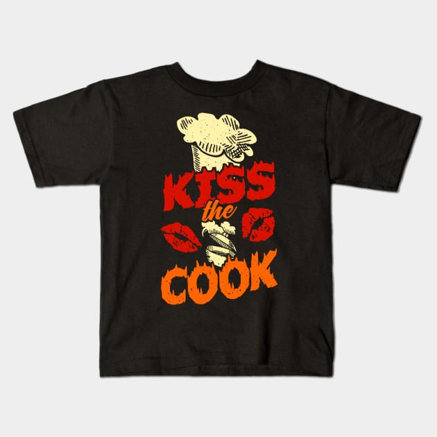 Quote Kiss the Cook Kids T-Shirt by Fresan